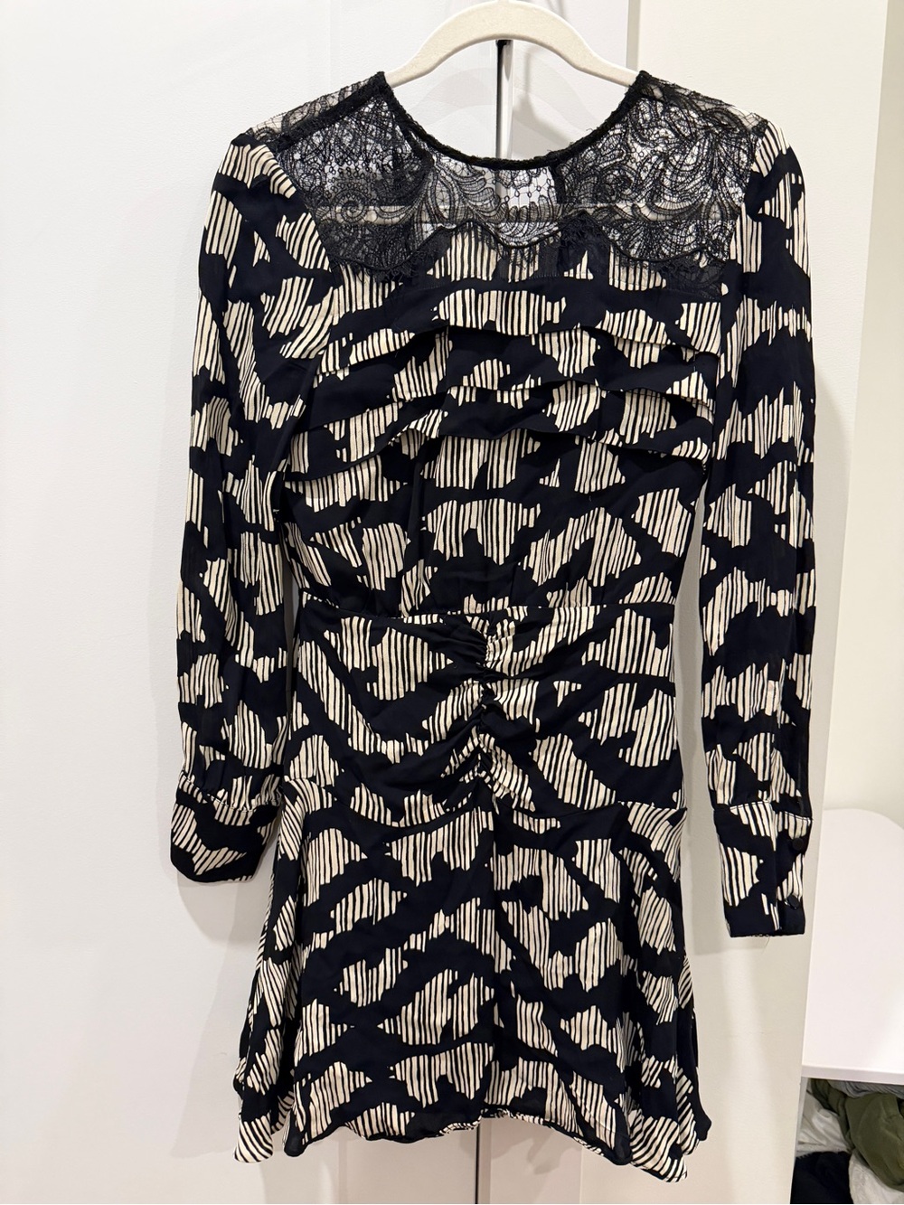 Reiss Black and Cream Lace-Trim Long Sleeve Dress